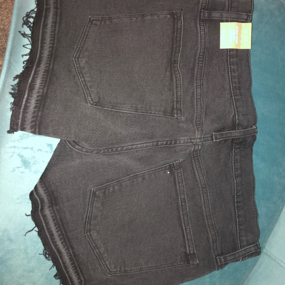 Madewell HighRise Denim Shorts Clint Wash Drop Hem